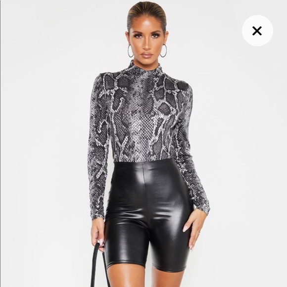 PrettyLittleThing Tops - Pretty Little Thing | Grey Snake Sequin Bodysuit
